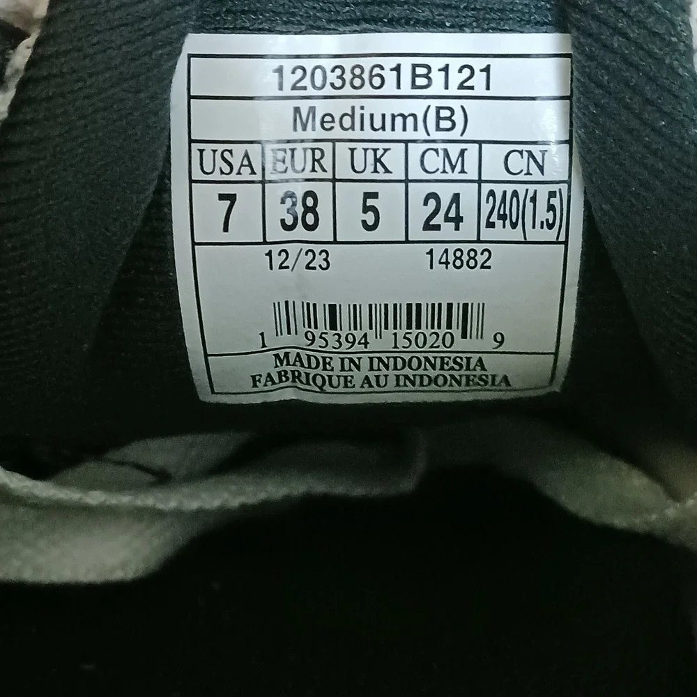 Brooks Revel 6 White Black Women's Walking Running Sneakers Shoes Size 7